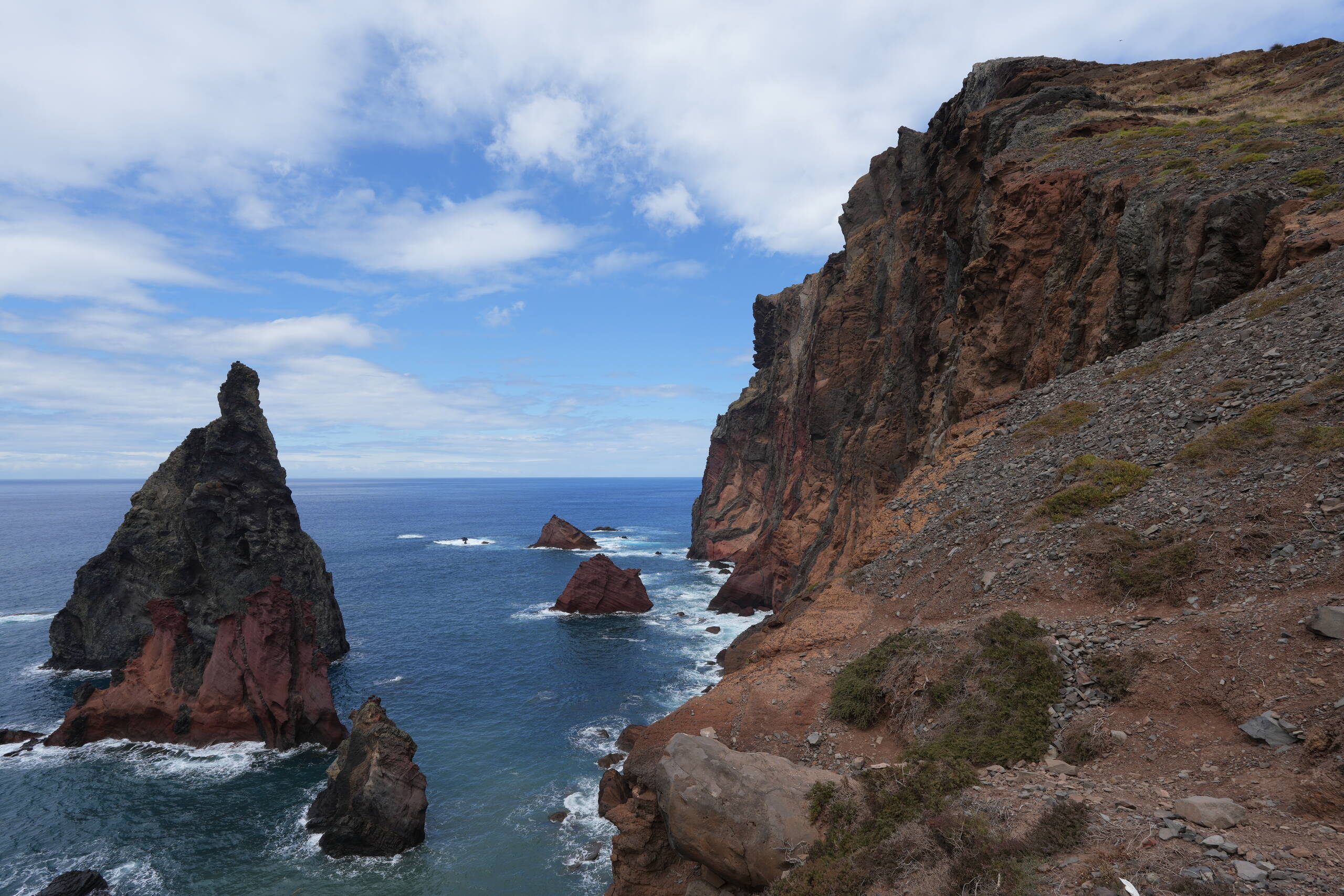 An image of red cliffs.